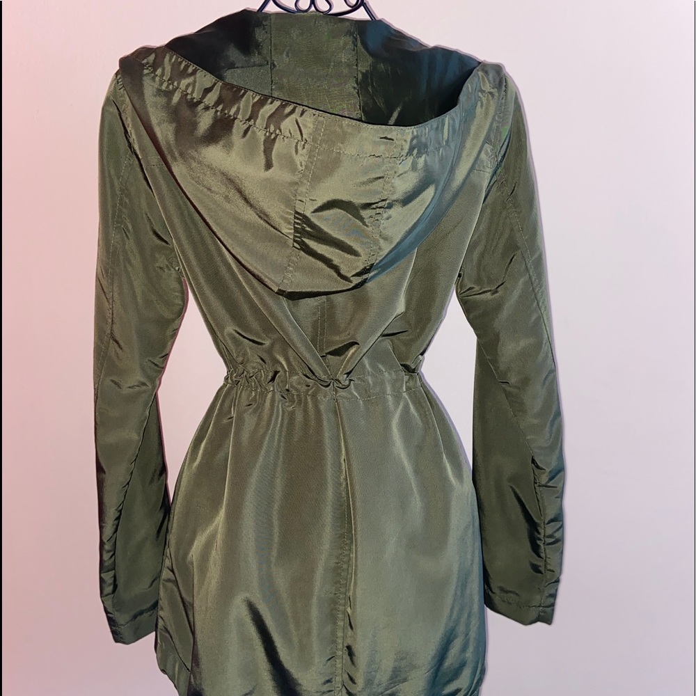 Spring Jacket - Picture 3 of 3